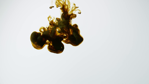 (4K) Black Ink Underwater 3